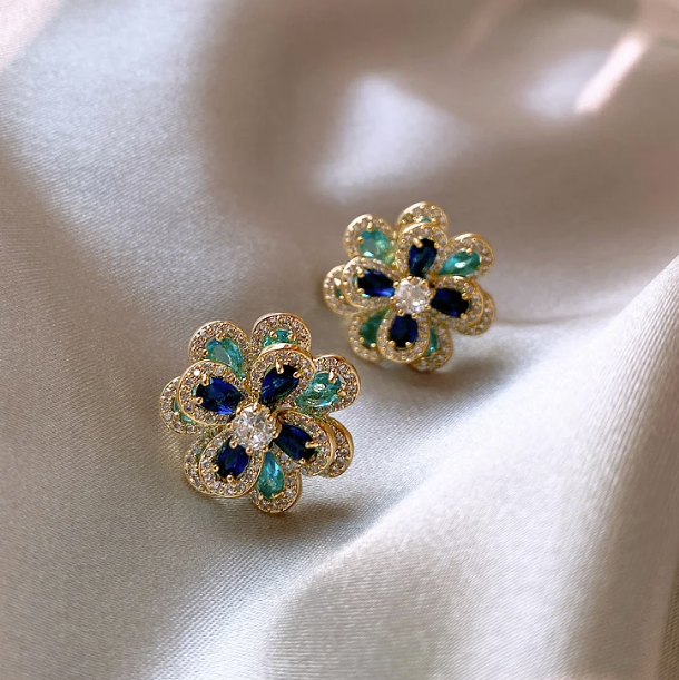 Korean Daisy Earrings - FLY