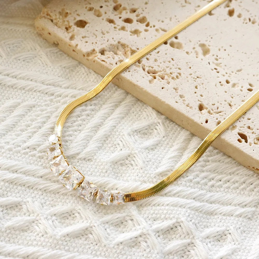 Crystal-Gold Darling Necklace - FLY
