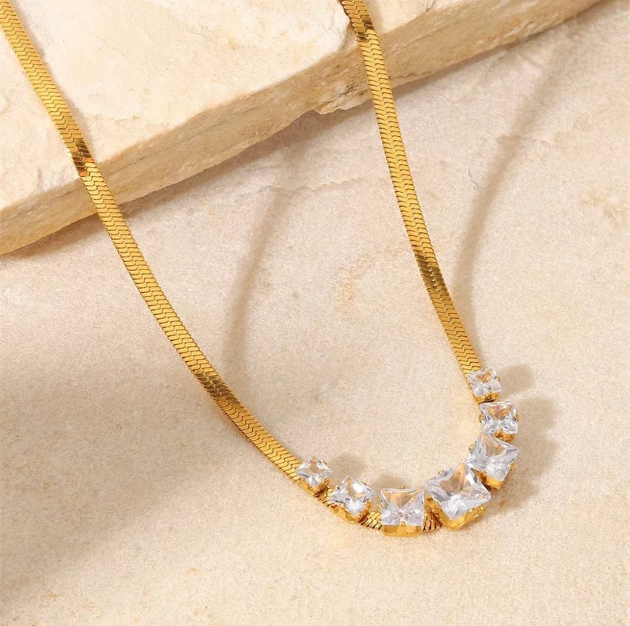 Crystal-Gold Darling Necklace - FLY