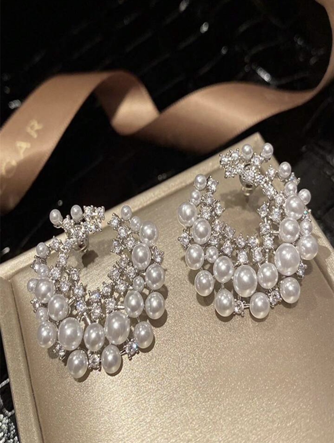 Crescent Pearl Earrings - FLY