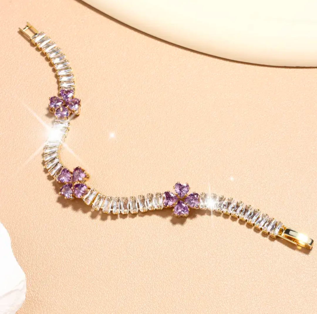 Velvet Kiss Bracelet