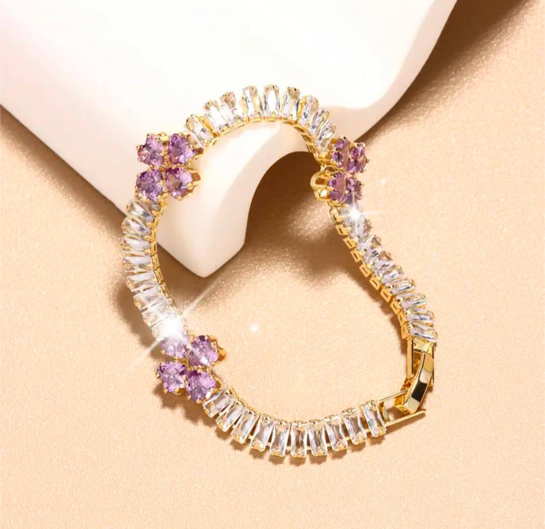 Velvet Kiss Bracelet