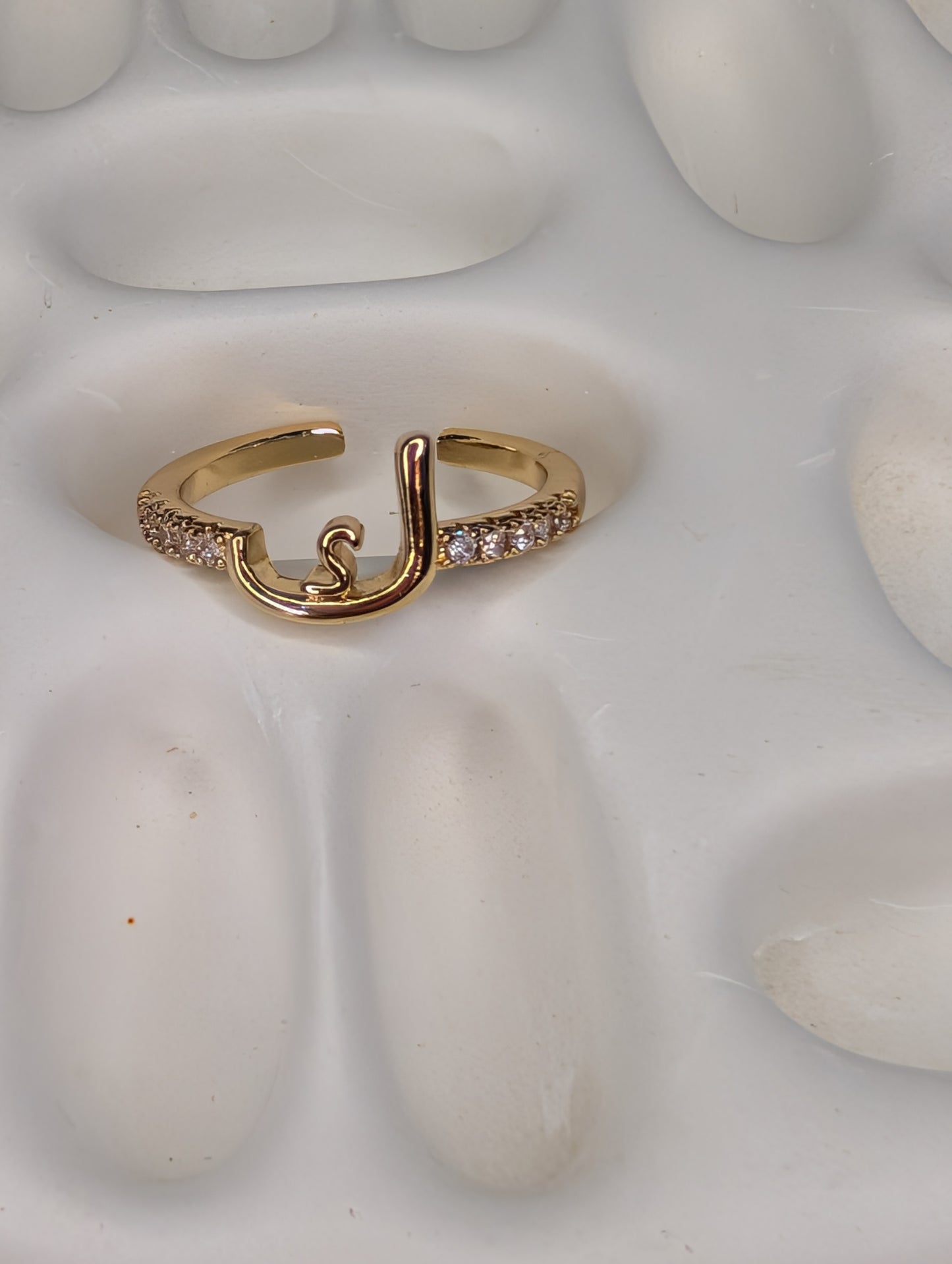 Harf Charm Ring