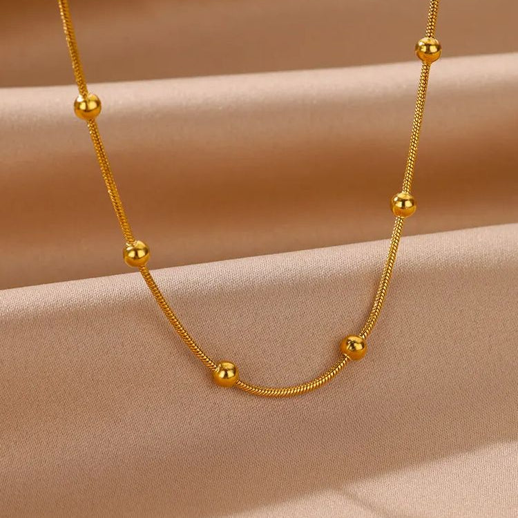 Gold Pearl Necklace - FLY