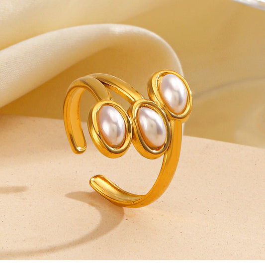 Pearl Trio Ring