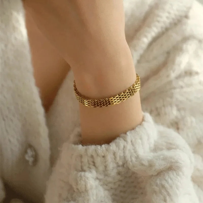 Golden Strap Bracelet