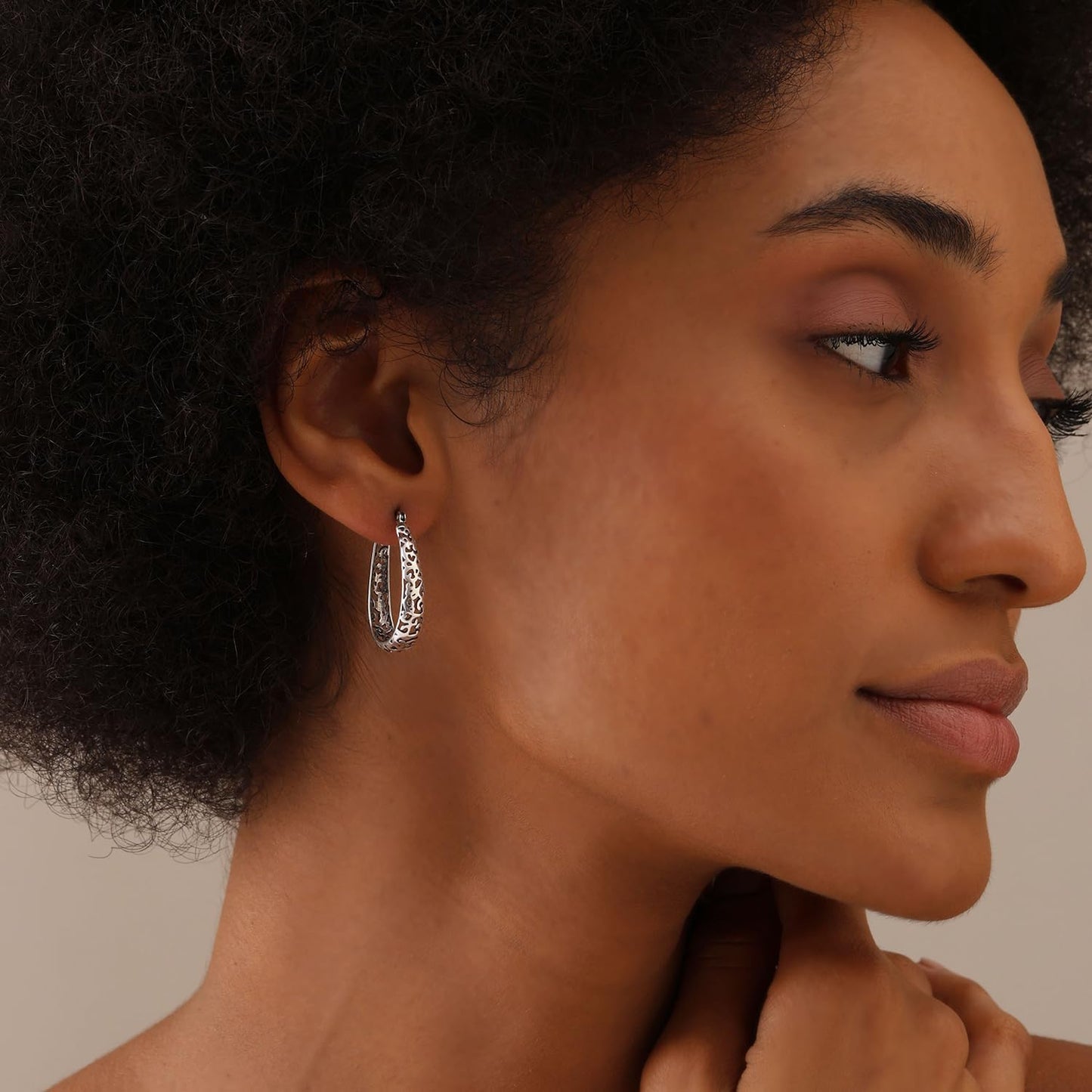 Noir Hoops