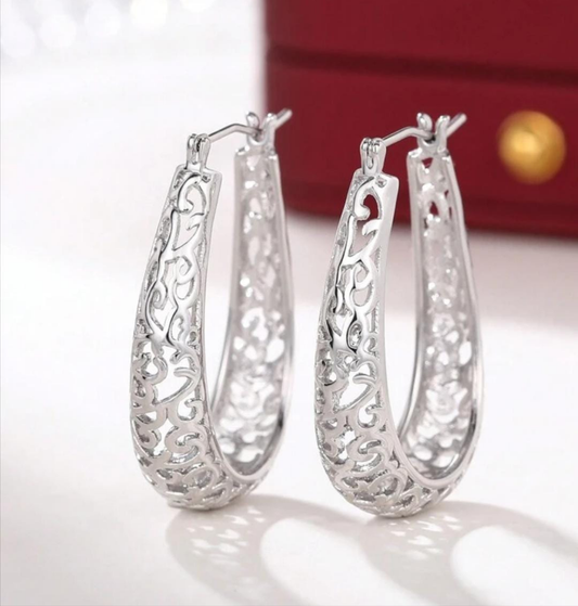 Noir Hoops