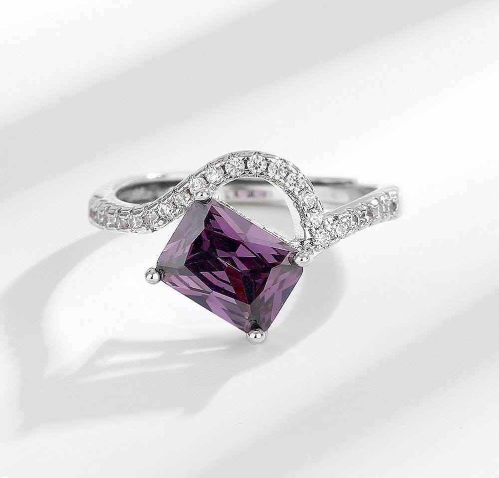 Violet Majesty Ring