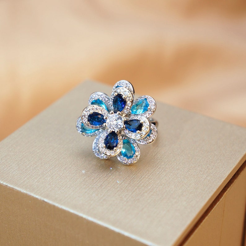 Korean Daisy Ring - FLY