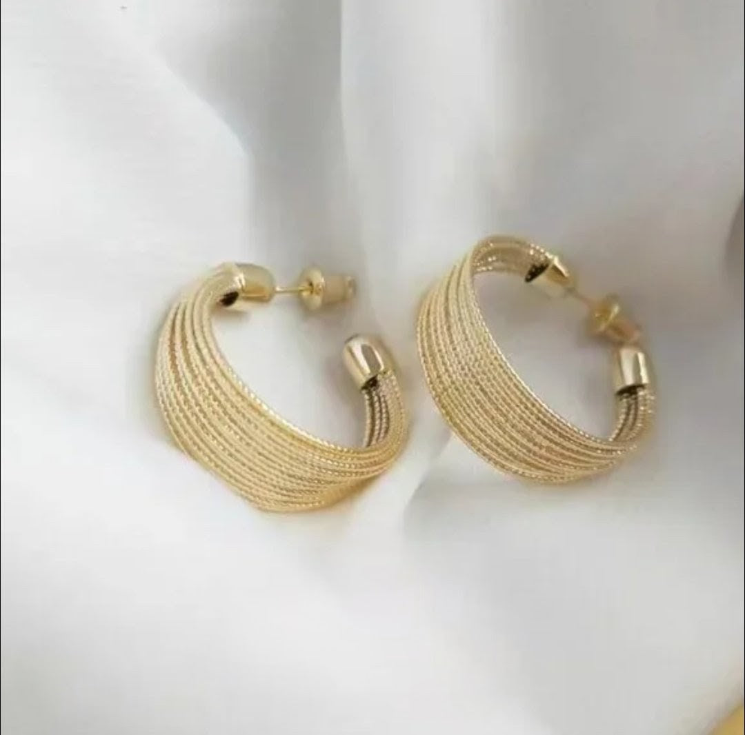 Cleopatra Hoops