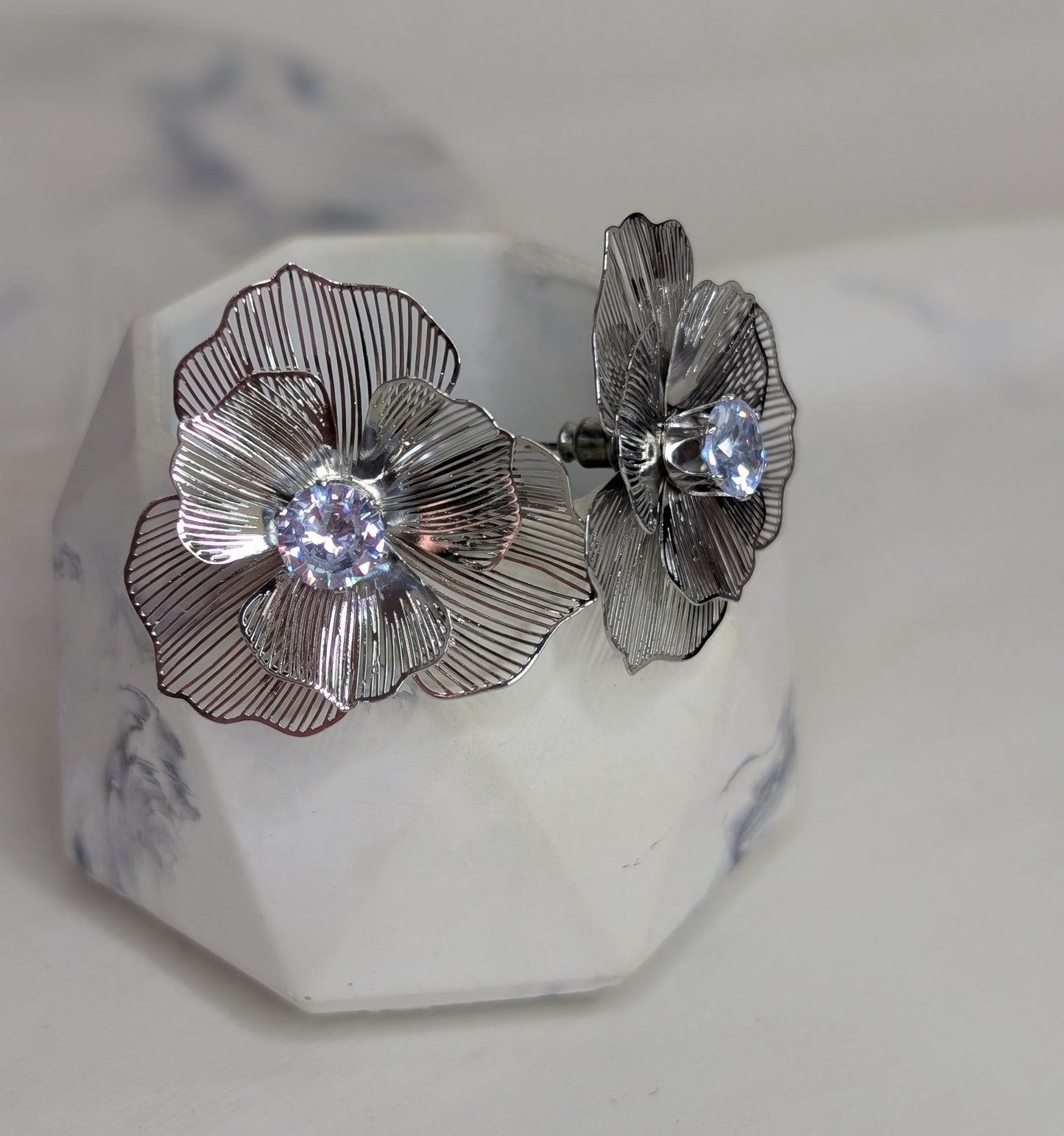 Petal Dripz