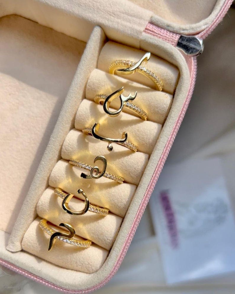 Harf Charm Ring
