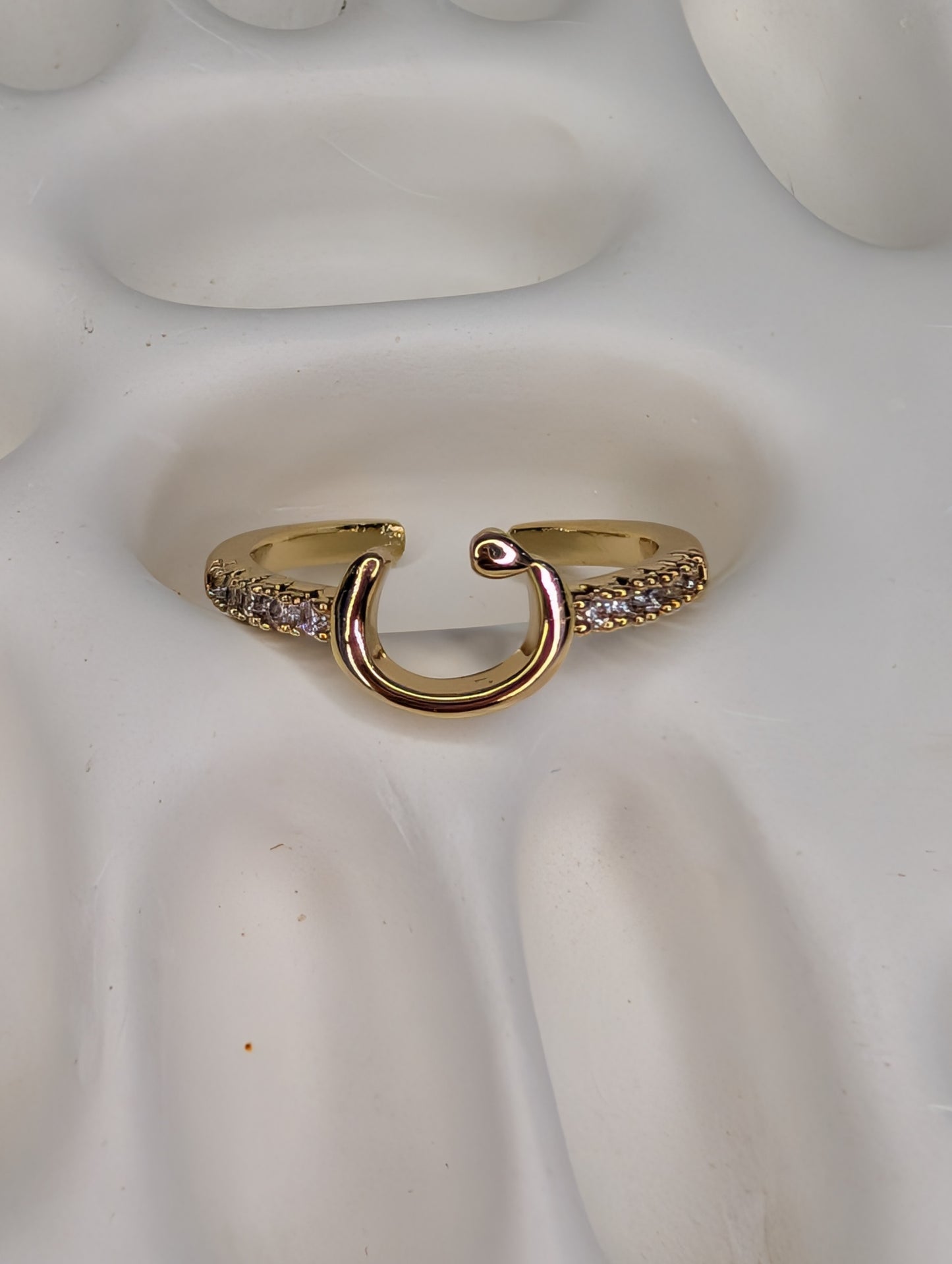 Harf Charm Ring