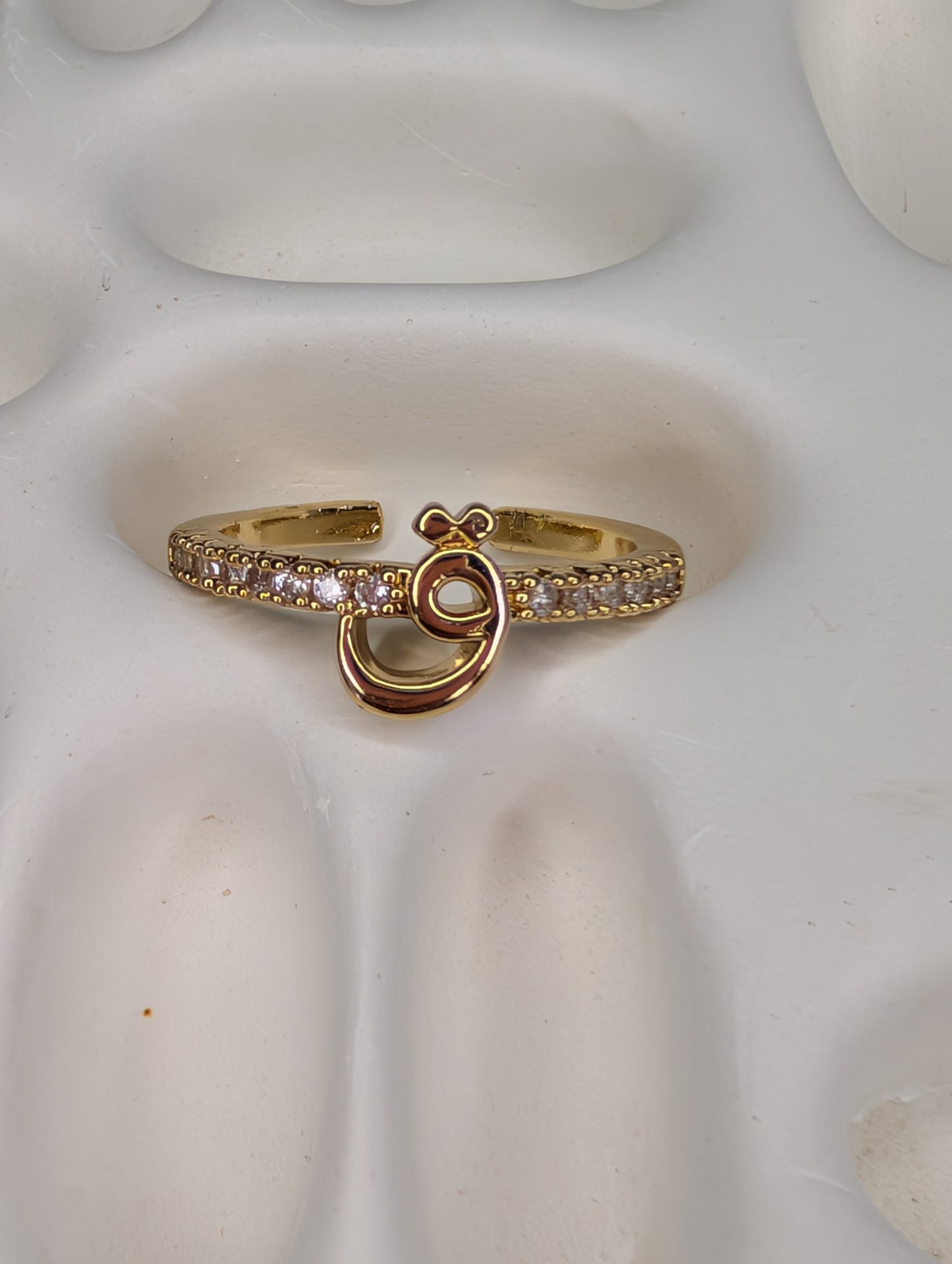 Harf Charm Ring