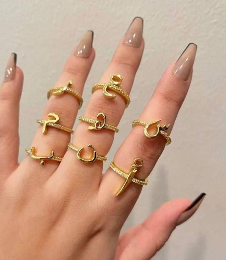 Harf Charm Ring
