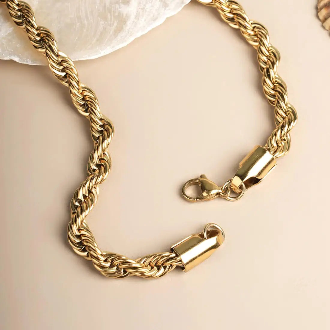 Twisted Chain Necklace