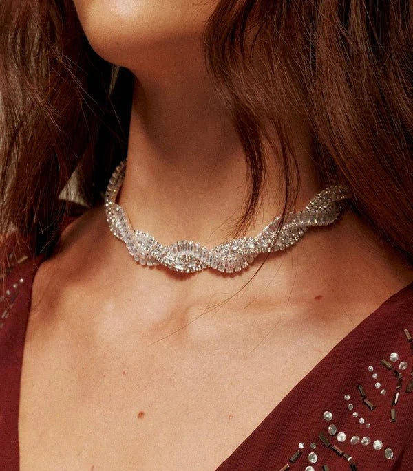 Lumiére Twist Necklace
