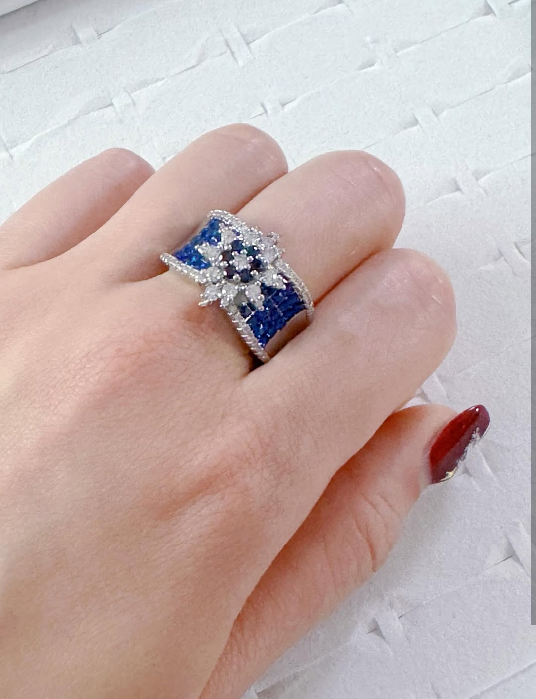 Crownlight Ring