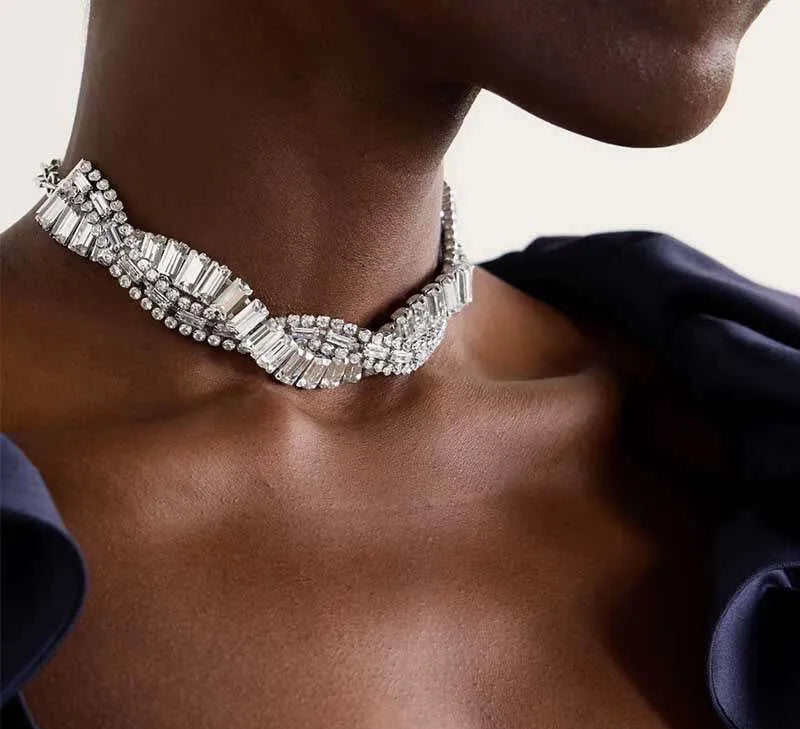 Lumiére Twist Necklace