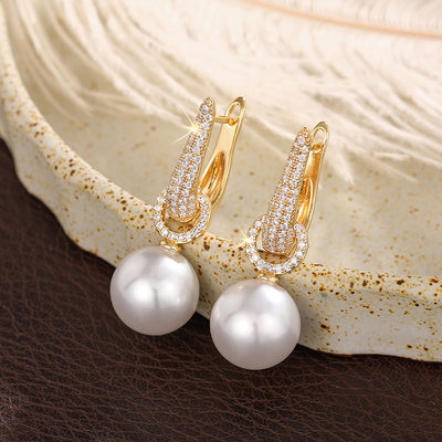 Tiara Pearl Drops