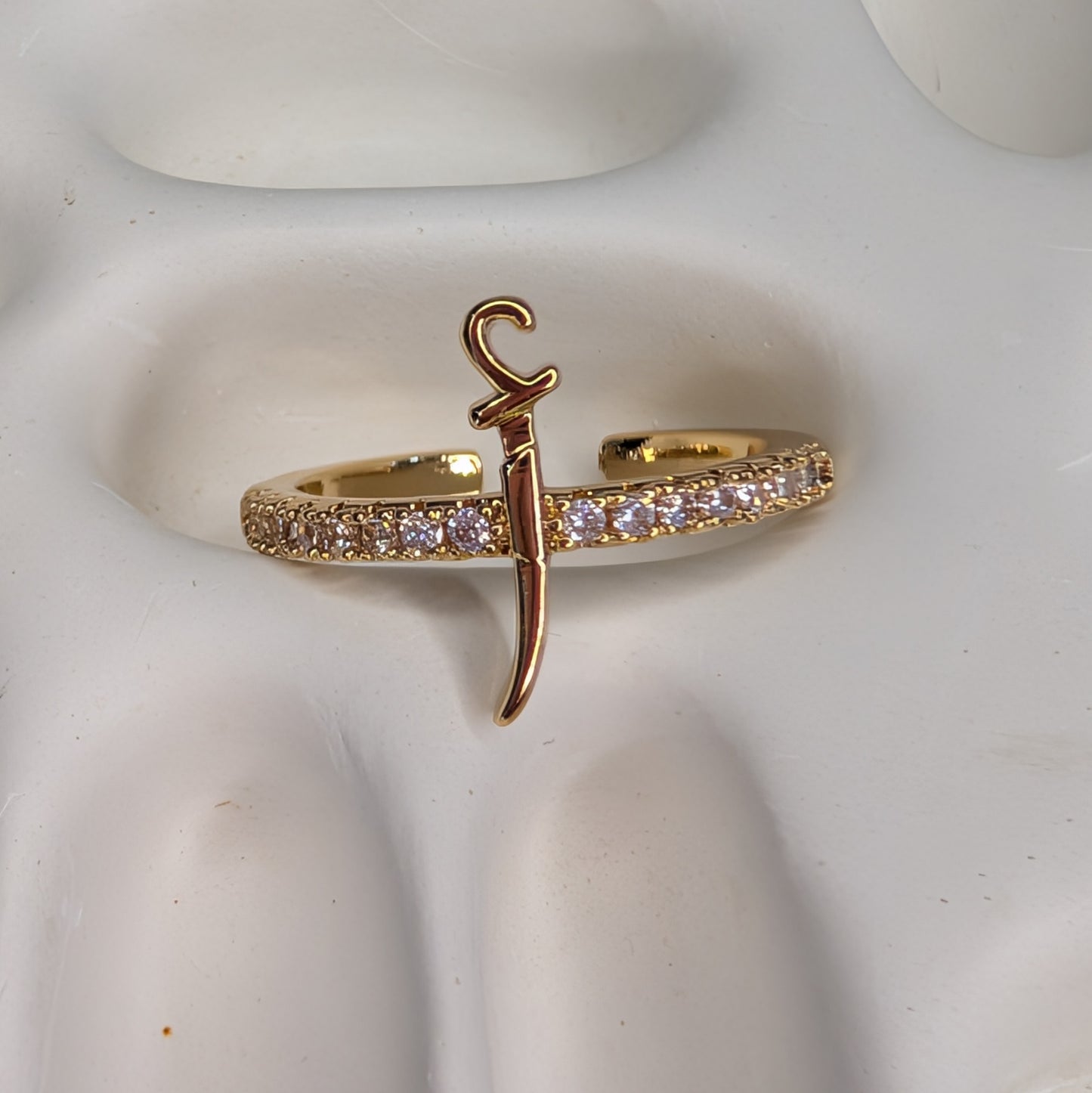 Harf Charm Ring