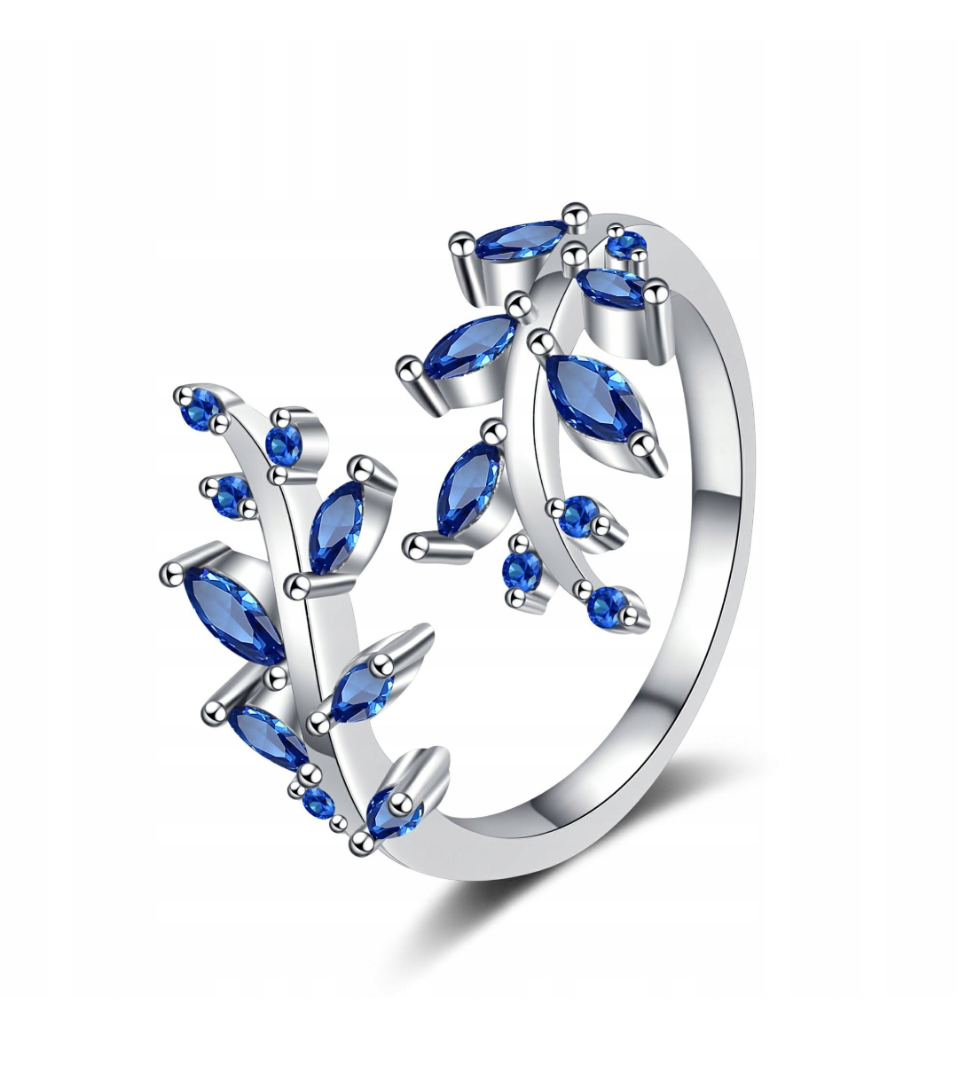 Leafy Charm Ring