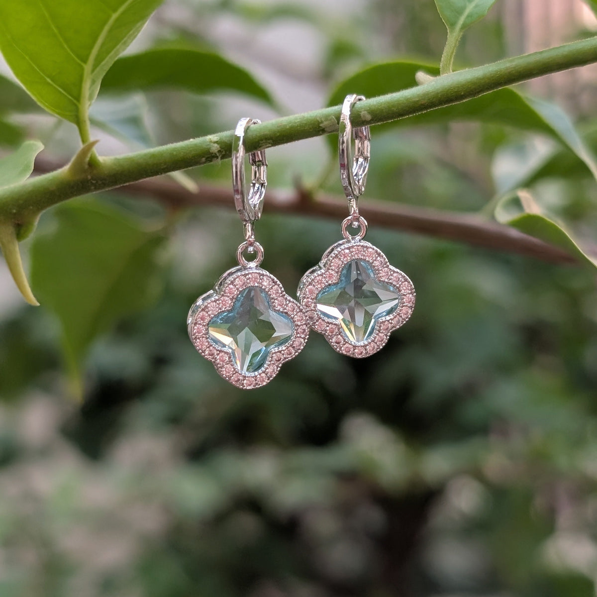 Clover Glow Set