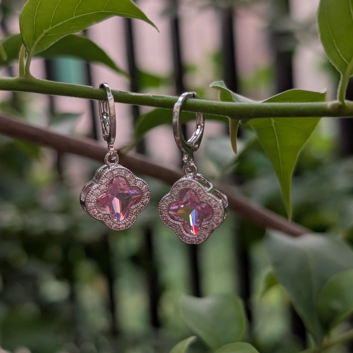 Clover Glow Set