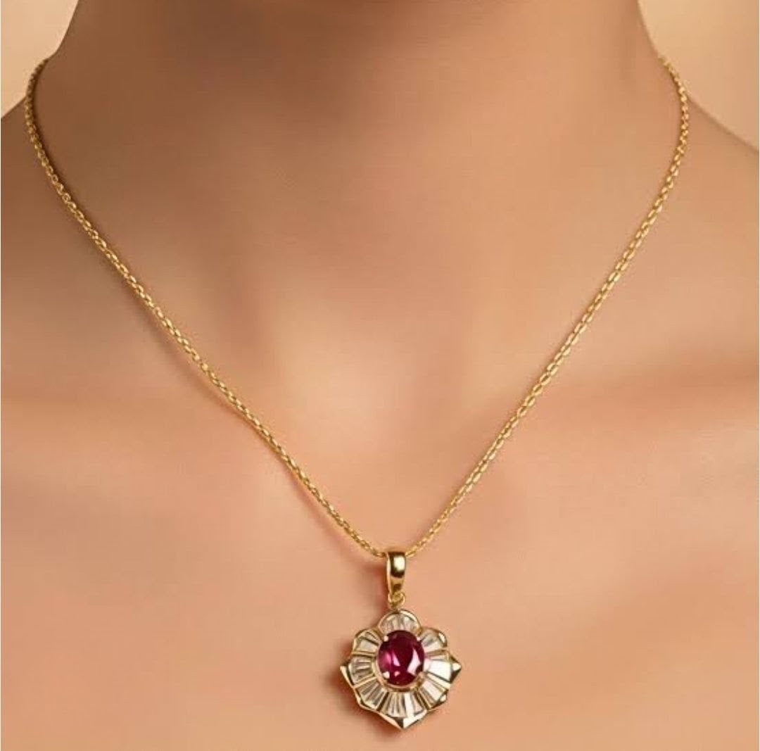 Majesté Pendant