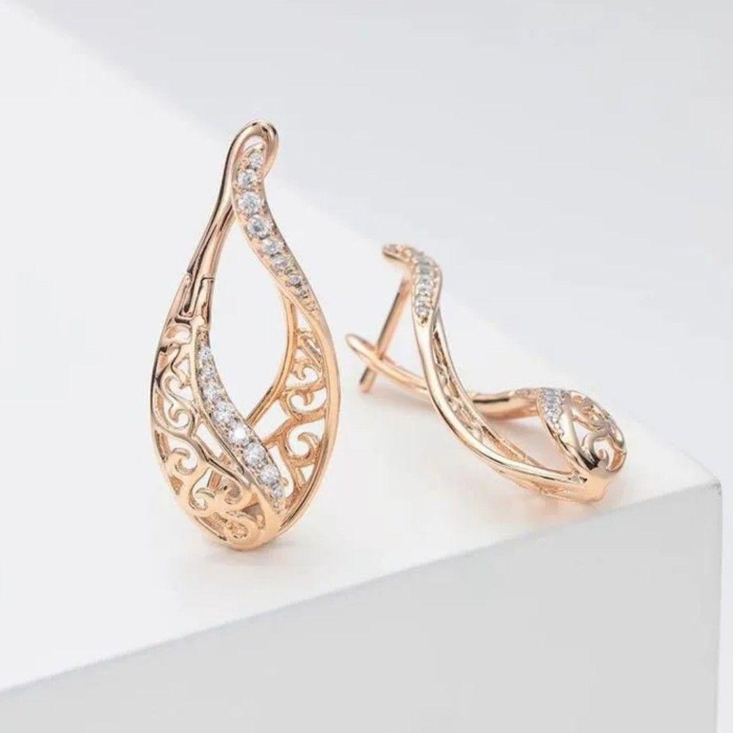 Luxe Swirls