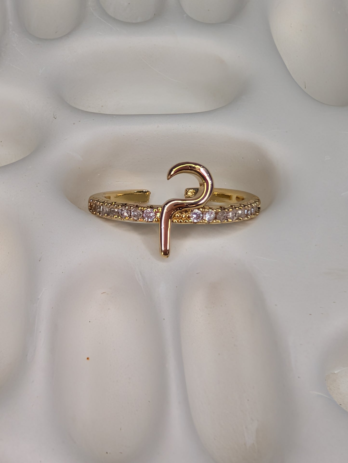 Harf Charm Ring