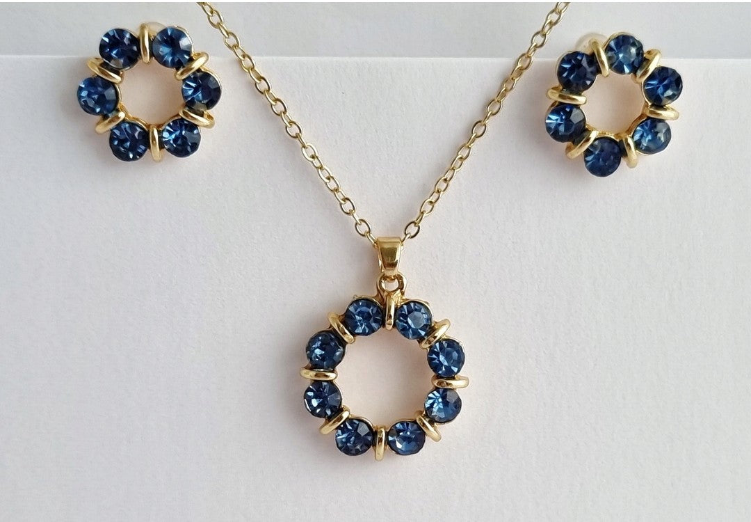Sapphire Circle Set