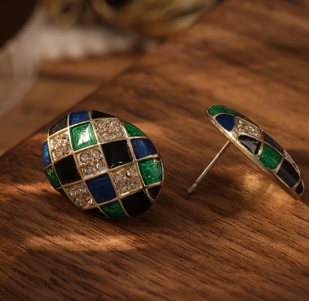 Geometric Studs