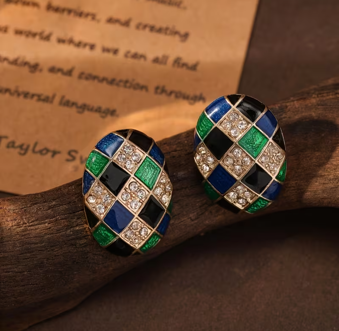 Geometric Studs