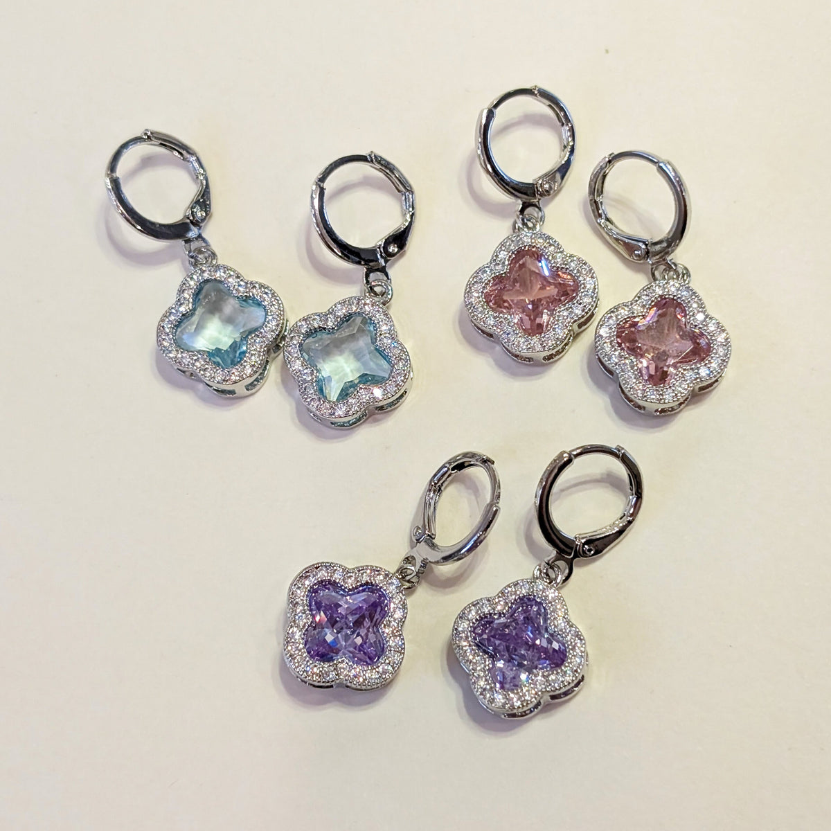 Clover Glow Set