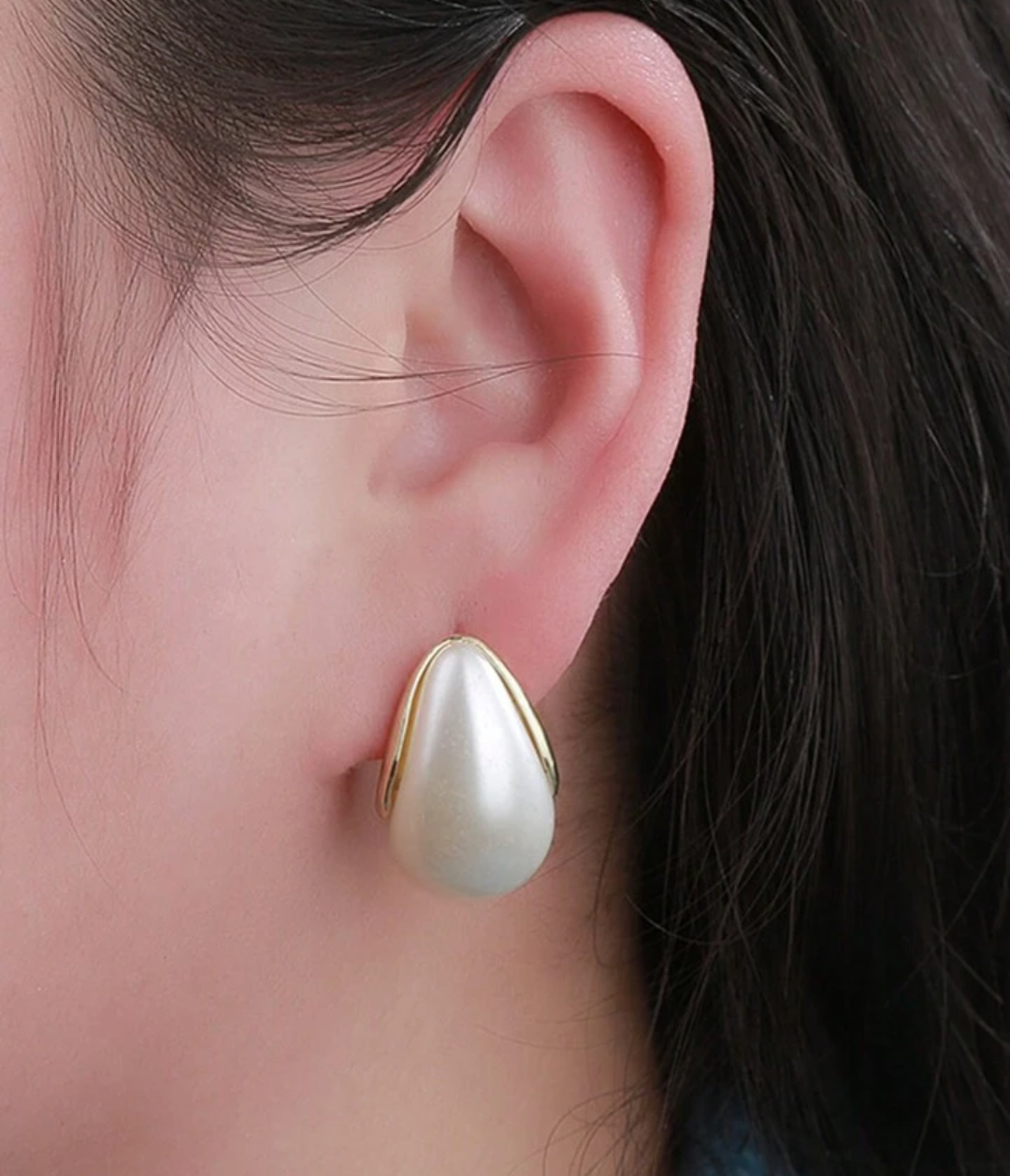 Moonlit Pearl Drops