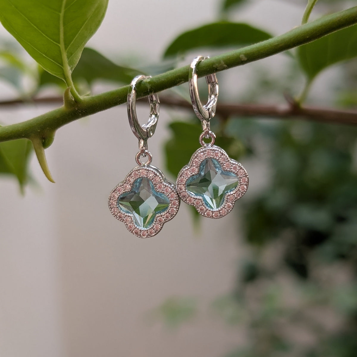 Clover Glow Set